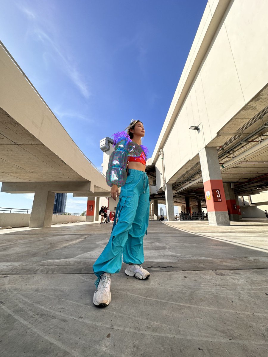 hyb_org's tweet photo. GM, You can collect this virtual wearable for FREE on 🔻https://t.co/akGpaTAdsz🔻

Name: CORAL🌊
Only 500 items available✨

COLLECT now and try on with AR and NFT mint later🧚🏻

#NFTs #digitalfashion #augmentedreality #fashion #hyborg #hybridfashion  ZERO-WASTE SELF-EXPRESSION🌱 https://t.co/yR6U9wNzG8
