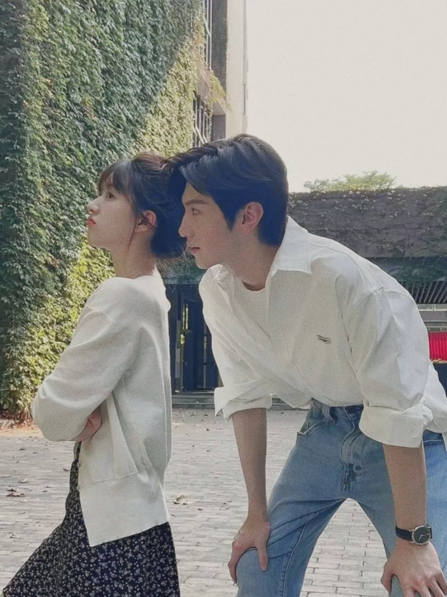 ㅤㅤㅤㅤ

                   still madly in love with⠀
                   each other 😻💕
ㅤㅤㅤ
ㅤㅤㅤㅤ