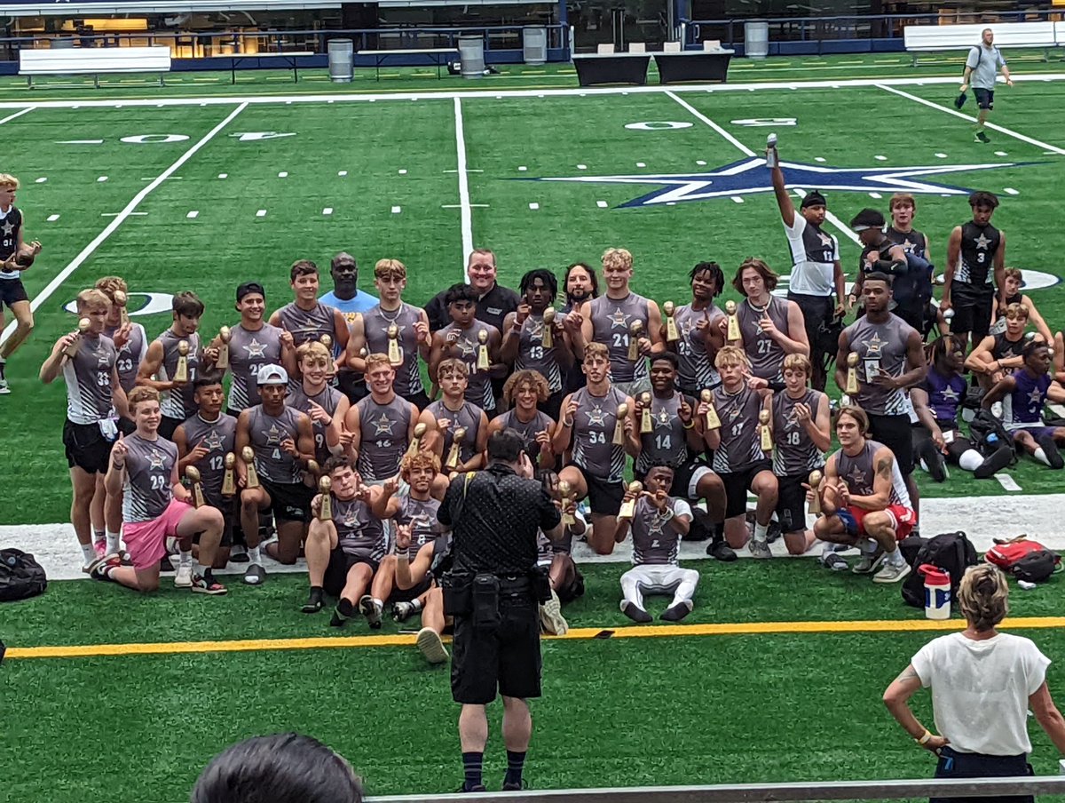 DacianFields1's tweet photo. National Junior Day - GameDay at @ATTStadium.  Mom asked me to bring her a little something back... 😁🏆

Thanks @fedoras_rule Coach Duckworth @Coach_Stutz

Representing @cyranchfootball out here in Dallas with the Championship W!!! 🏈🙌💯

#JDFN2023
@Coach_RGlover @CoachA_NCSA https://t.co/qQUGbY1nks