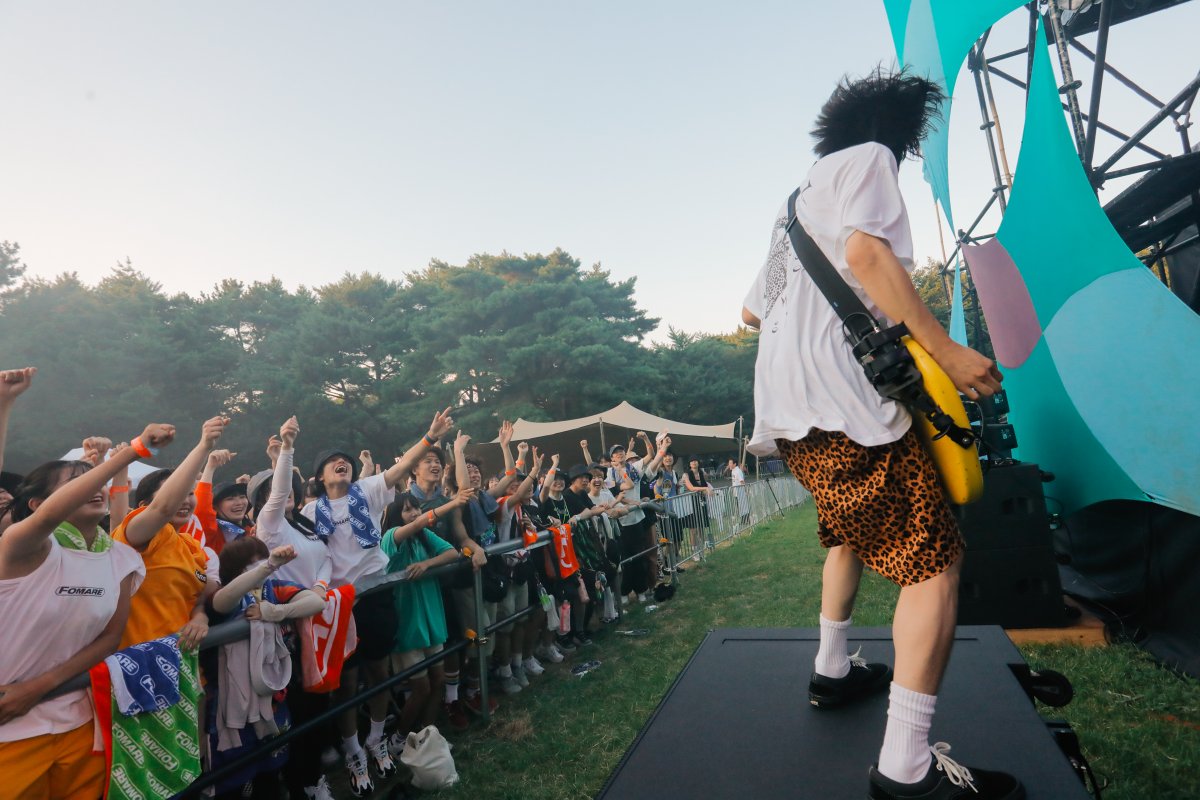 luckyfm_fes's tweet photo. 【#LuckyFes クイックレポート更新！】FOMARE
LuckyFes'23
HILLS STAGE 7/17(月) 18:00～
▶︎https://t.co/w0cyQMd8LS

@_fomare_　#FOMARE https://t.co/ceatOlzV3l