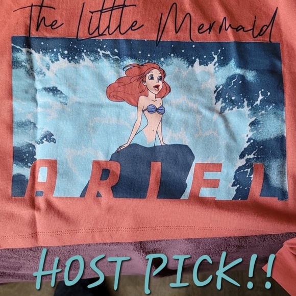 _INEScapable_'s tweet photo. So good I had to share! Check out all the items I'm loving on @Poshmarkapp #poshmark #fashion #style #shopmycloset #chicos #onrunning #disney: https://t.co/CzA262JAR1 https://t.co/ZK9c4tKqUG