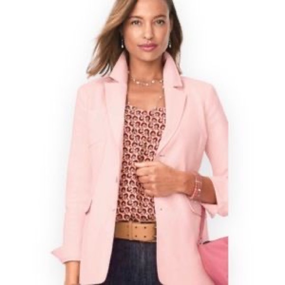 18Alizzmar's tweet photo. So good I had to share! Check out all the items I'm loving on @Poshmarkapp from @KoalaAndKween @nancyann240 #poshmark #fashion #style #shopmycloset #koalaandkween #moncheri #cabi: https://t.co/yejVqfo273 https://t.co/4Mkf4NaBfJ