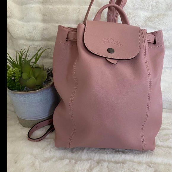 bngr79's tweet photo. So good I had to share! Check out all the items I'm loving on @Poshmarkapp #poshmark #fashion #style #shopmycloset #coach #stjohnsbay: https://t.co/EJQRnwpeHM https://t.co/ytIodphoEU