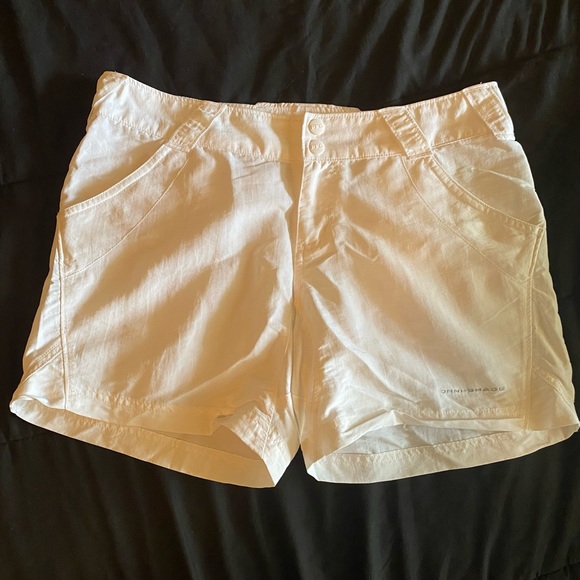 So good I had to share! Check out all the items I'm loving on <a href="/Poshmarkapp/">Poshmark</a> #poshmark #fashion #style #shopmycloset #gottex #reebok #columbia: posh.mk/wgEDSneDwBb