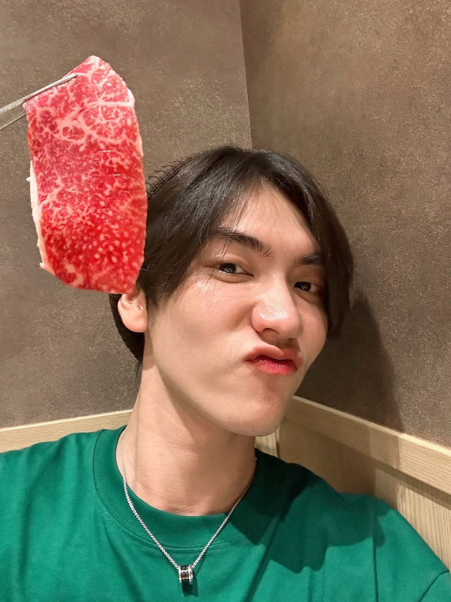 Bossckm_'s tweet photo. พักชมความน่ารักสักครู่ 😛

#Bosschaikamon #ShawtyBoss #BoNoh https://t.co/q6aaMoeUqK