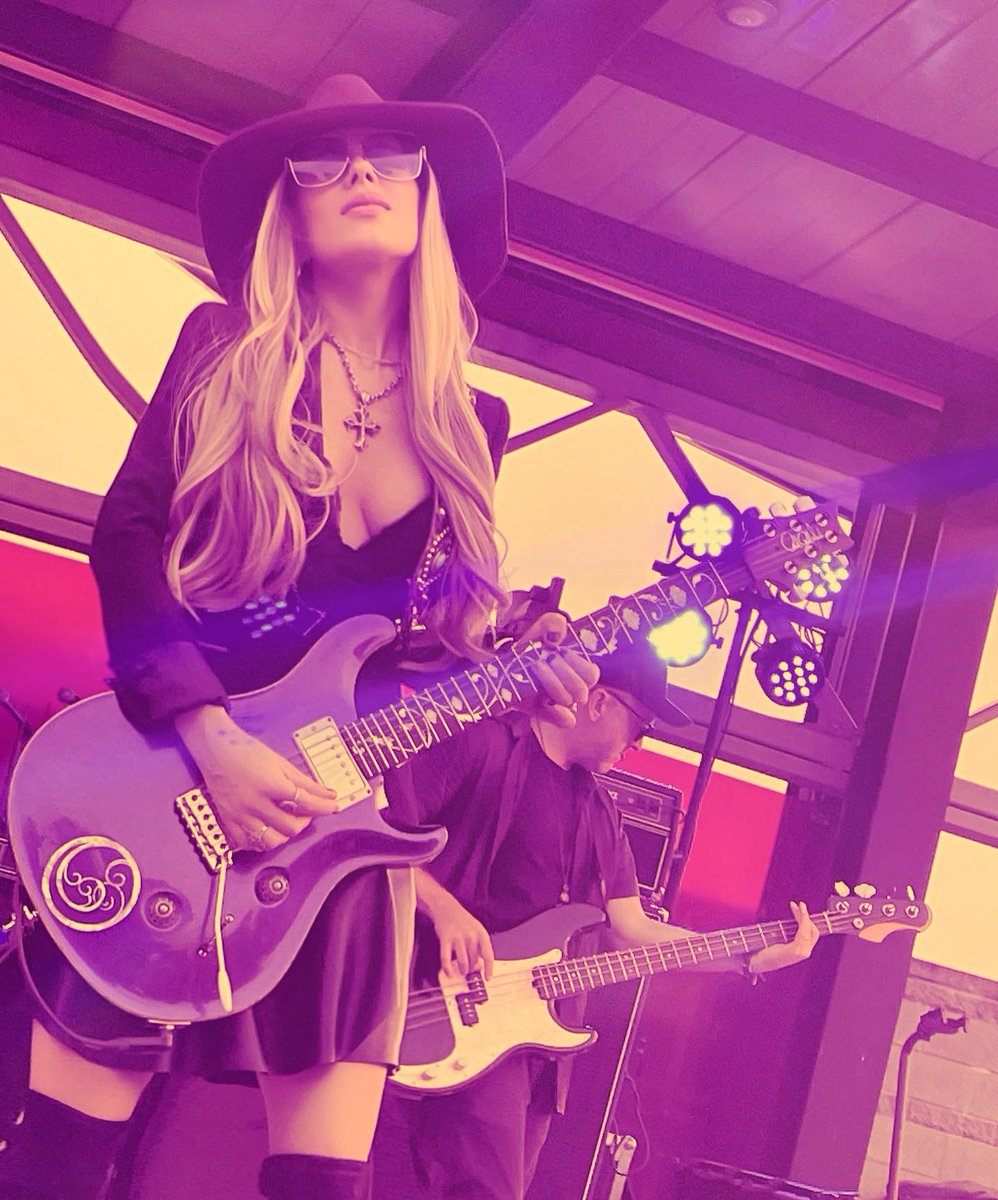 orianthi tweet media