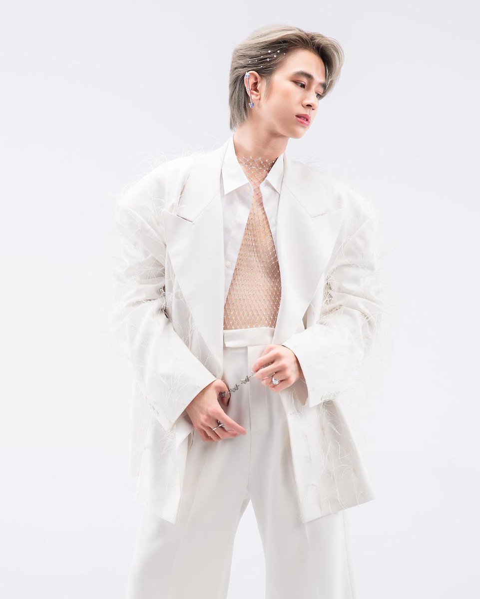 Fluke_Official's tweet photo. IG fluke_natouch : 𝐈’𝐦 𝐅𝐋𝐔𝐊𝐄 : 𝐎𝐧𝐞 𝐌𝐨𝐦𝐞𝐧𝐭 𝐢𝐧 𝐓𝐢𝐦𝐞
𝟏𝐬𝐭 𝐅𝐚𝐧 𝐌𝐞𝐞𝐭𝐢𝐧𝐠
🔗 : https://t.co/7fVrGaOg1G

#เจ้าแก้มก้อน
#fluke_natouch
#1stFlukeFanMeeting https://t.co/TJ5Gt0rtqk