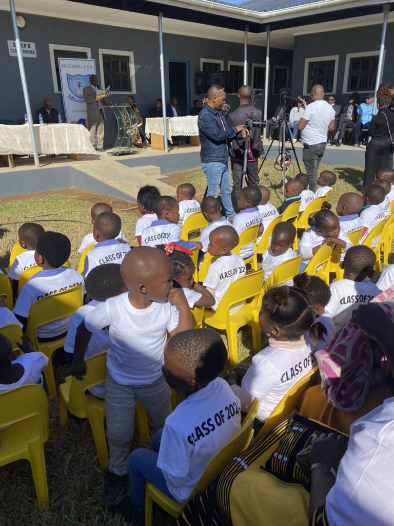 Anele's tweet photo. I am so proud of my dad. On the same ground he attended school in a hut, he has built an Early Childhood Development Center ku Tsolo. Stellar MC work from Zizo Tshwete 👌🏾👌🏾👌🏾👌🏾 https://t.co/UBm6v1ONvA
