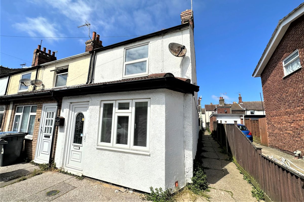 2 Bed End of Terrace For Sale Asking Price £135,000
one-estates.co.uk/notice.php?q=6…