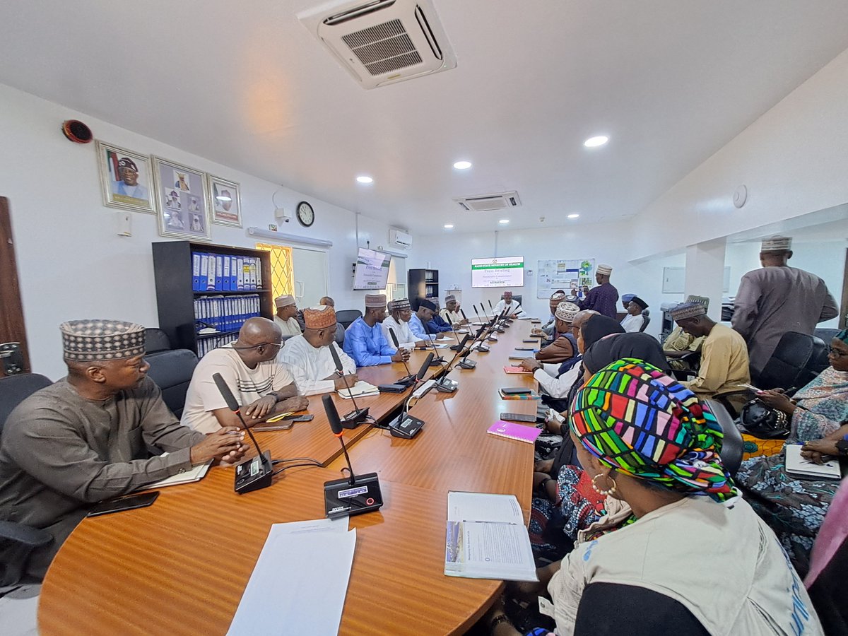 Presss Briefing by the Hon. Commissioner of Health, @KanostateNg ; Dr. Abubakar Labaran Yusuf on the upcoming July 2023 fIPV+nOPV2 Campaign held at Kano EOC Conference Room (18.07.2023) @abbakabir @NphcdaNG @WHONigeria @WHO @UNICEF @eHealth_africa