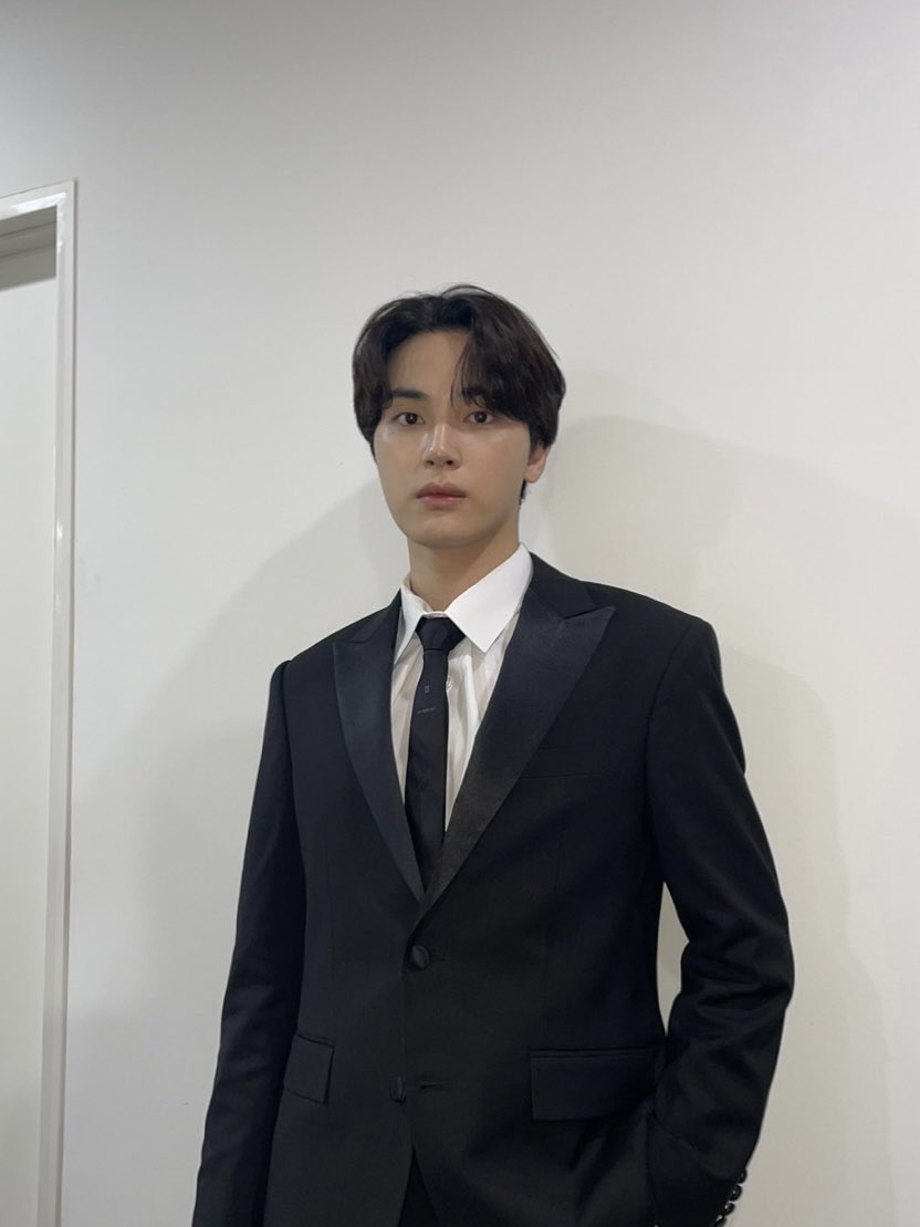[주학년] 맛저🖤🕴🏻