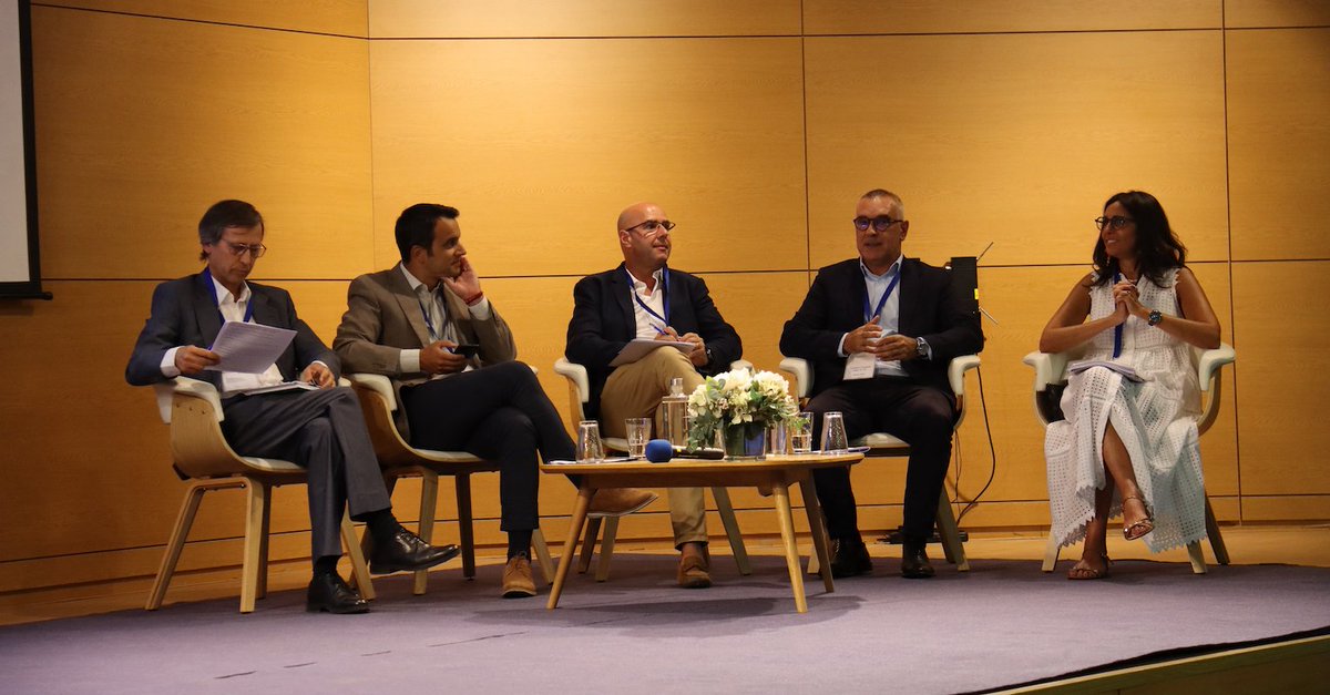 🇪🇺 ⚖️ PESSOAS 2030 no 2º. encontro sobre oportunidades de financiamento para a Justiça:

👉 Saiba mais em rb.gy/s1f1b

#pessoas2030 #portugal2030 #FSEMais #fundoseuropeus #EuropeanYearofSkills #togetherforlifelonglearning