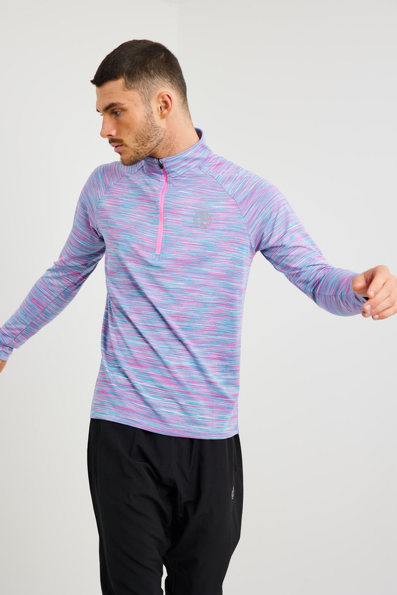 TheOneAthletic's tweet photo. Introducing the React quarter zip. Designed exclusively for running, this lightweight fabric enhances your performance by providing comfort and unrestricted movement. 🏃‍♂️
•
•
•
•
•
#OneAthleticElite #PerformanceApparel #EliteAthleteWear #Train #FitForElite #PerformanceDriven https://t.co/s8ePuPa7zN
