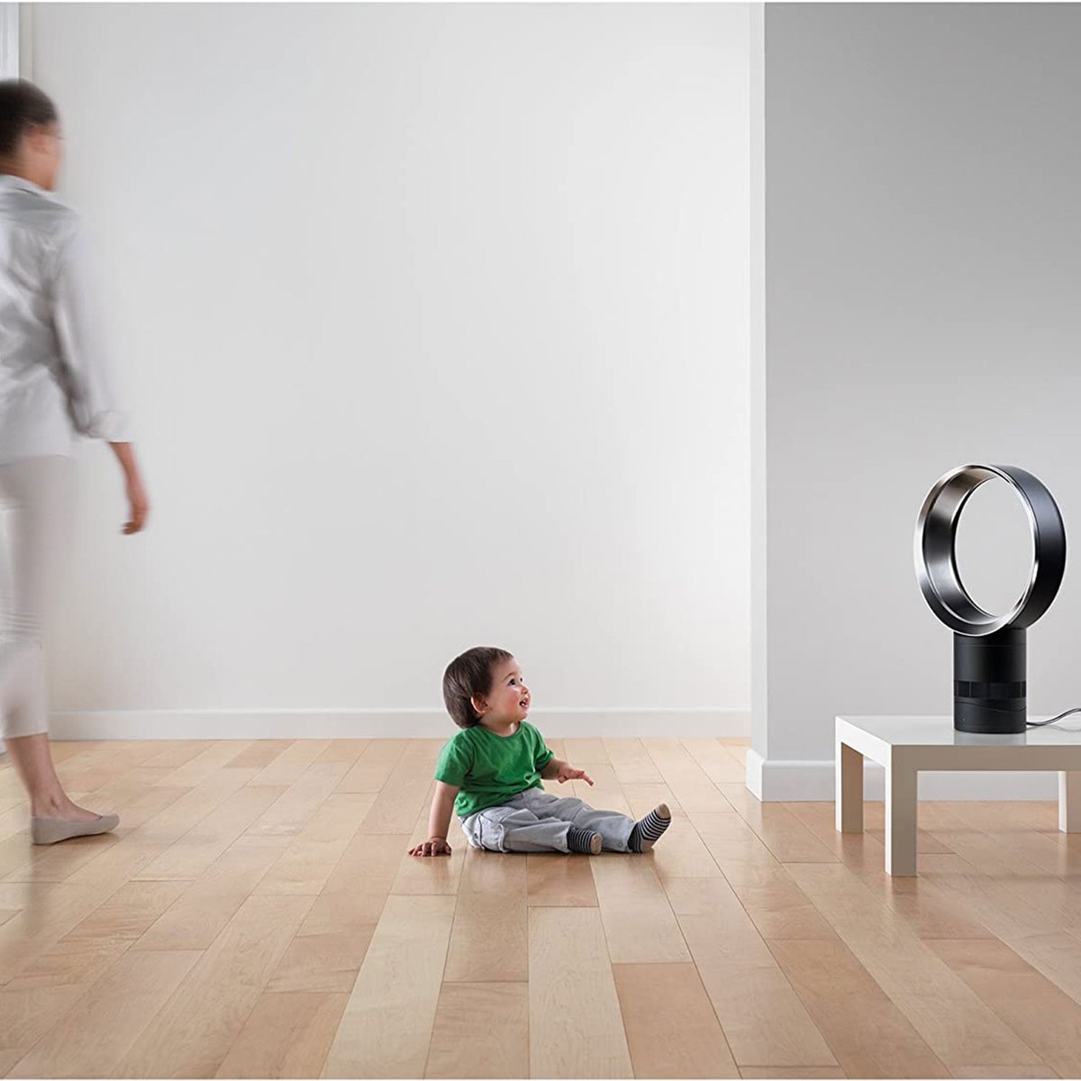 OneFruitUK's tweet photo. Check our new Dyson fan range on our page today https://t.co/BXcp7pKRgF

#Dyson #fans #cool #heatwaveuk #heatwave #economy #StayCool #summer #UnitedKingdom https://t.co/ZaVKeK40LI