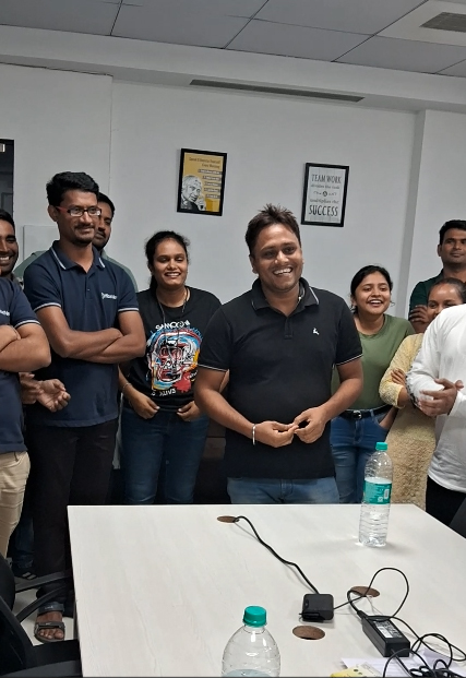 netcommlabs's tweet image. A fun team exercise is always a good idea when you want to do uplevel communication, team synergy, coordination and unionism. 
Netcomm Labs had thorough fun with this bottle game which was the perfect way to unwind with colleagues. 
#NetcommLabs #teamwork #teambuilding
