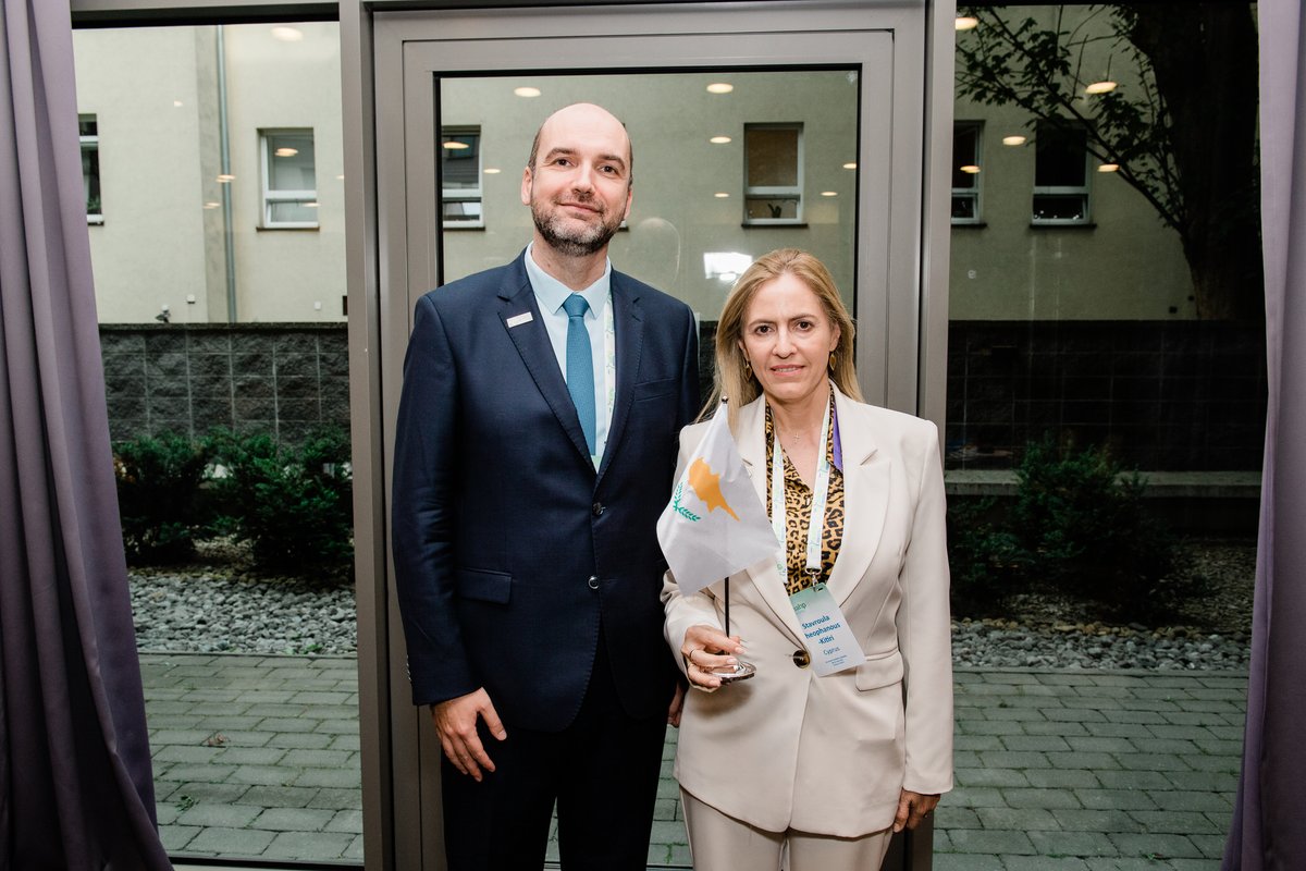 We are happy to announce that the Association of Hospital Pharmacists of #Cyprus became the 36th #EAHP member  during the last General Assembly in Krakow. Welcome to the #EAHP family! eahp.eu/members/cyprus #HPCARE4U