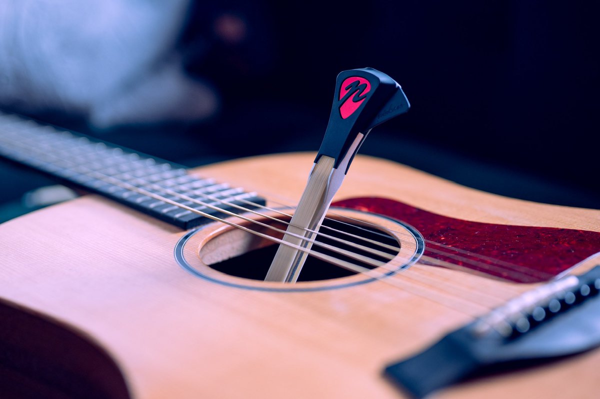 Pickaso Guitar Bow tweet media