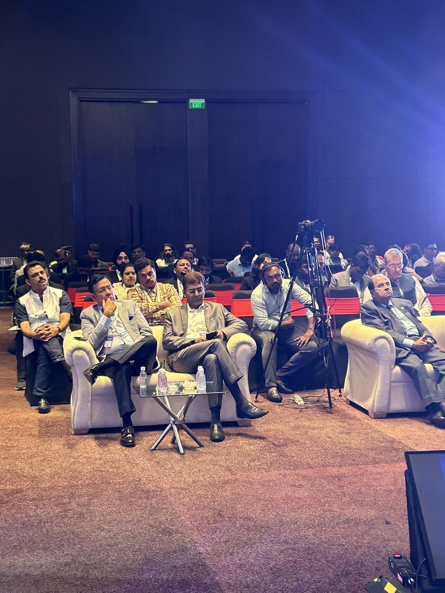 DrAPMaheshwari's tweet photo. ELCINA & SFs : Homeland Security !!
“WHAT WAS LUXURY EARLIER HAS BECOME A NECESSITY NOW.”
Security agencies and Entrepreneurs exchanged views on different workable options of mitigating existing gaps as well as optimising on plausible synergies. https://t.co/jRhUwchy7F