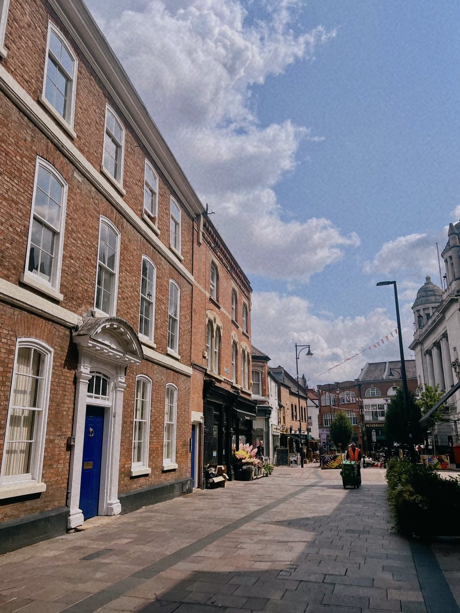 YaminImagine's tweet photo. Blessed to be alive #England #uk #UnitedKingdom #travelphotography https://t.co/9eKX9A5vmD
