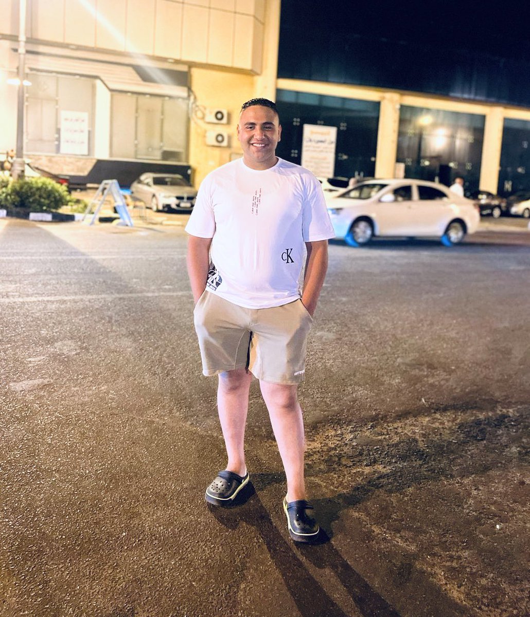 MGaser0's tweet photo. بيتي ازاز بس خساره تخافوا تحدفوا طوب 😂❌ https://t.co/a7kWWKvCNb