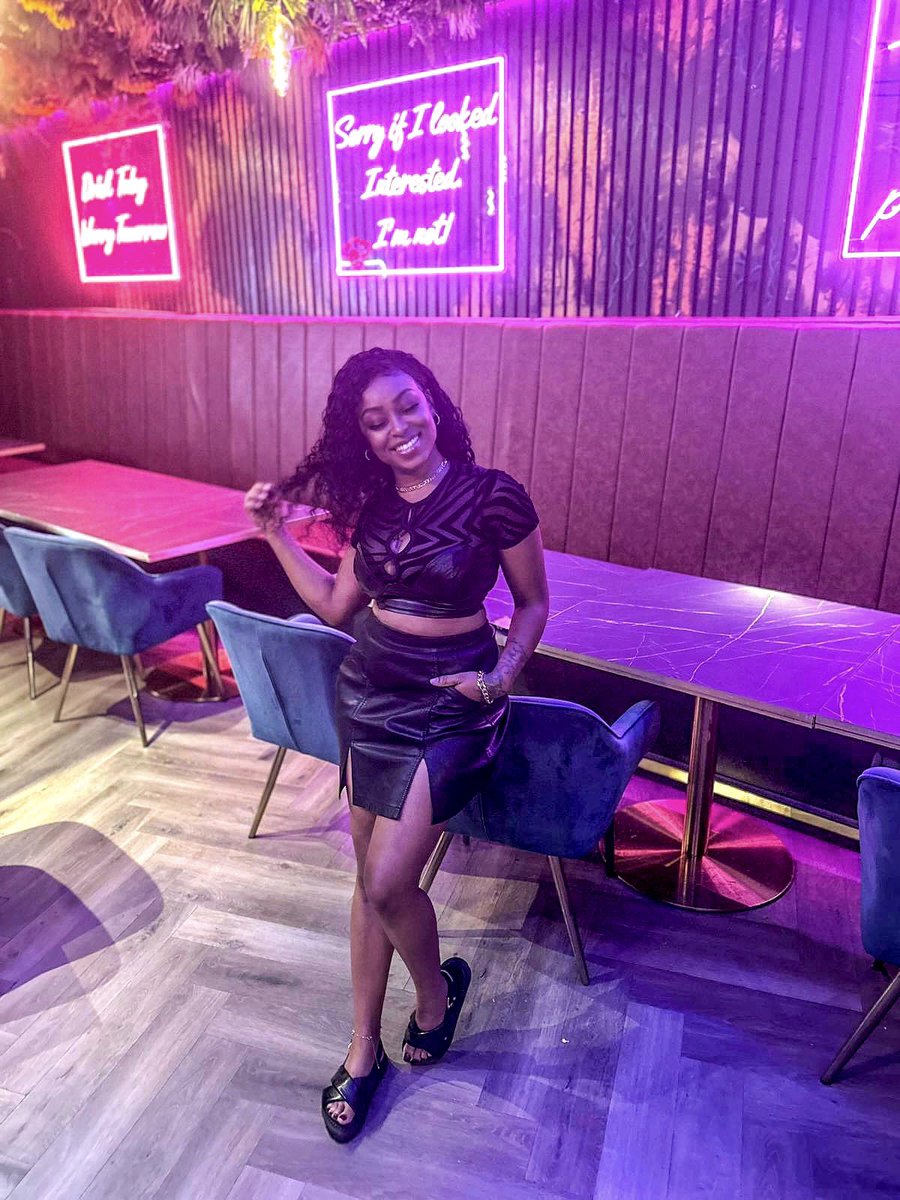 ƬHIƧ LӨVΣ❣️OUT NOW! tweet media