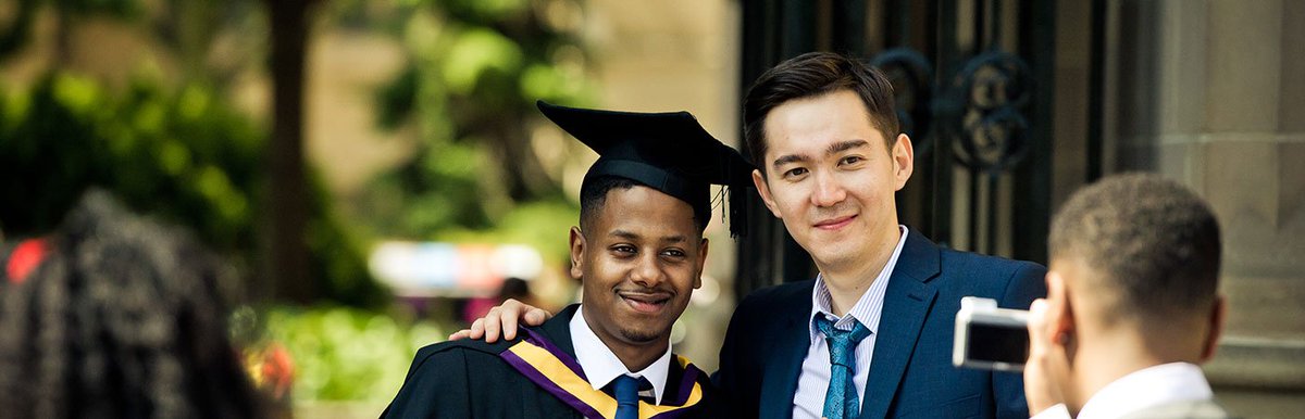 SocialResponUoM's tweet photo. Congrats to everyone at #UoMGraduation!
Weβre celebrating with some of our 17,000 students who graduate each year and go on to contribute so much to the creating a fairer, healthier and more sustainable world through working in areas such as teaching, healthcare and engineering. https://t.co/npVJzjpthQ