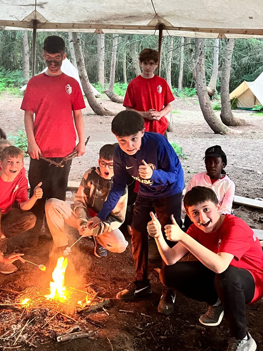 BushcraftYr7_23's tweet photo. Camp DWS https://t.co/gfGVh4lKBL