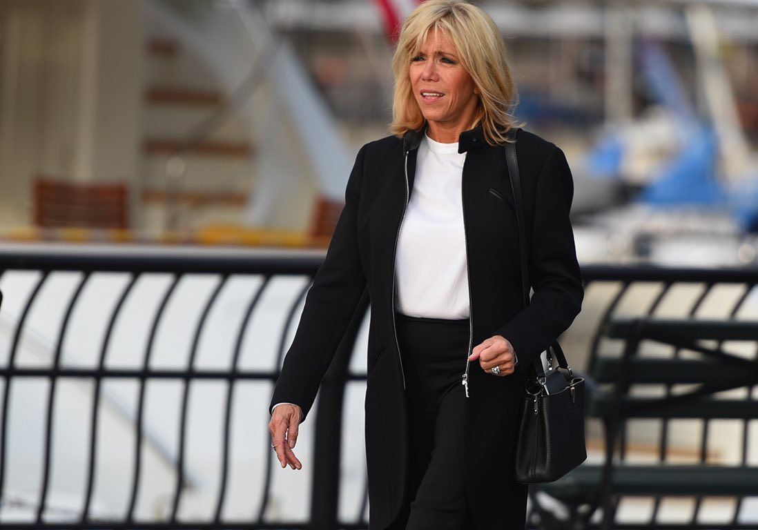 Mediavenir's tweet image. 🇫🇷 FLASH - Brigitte #Macron coûte 315.808 euros au budget de l'Élysée, sans compter les dépenses d’habillement. (BFMTV)