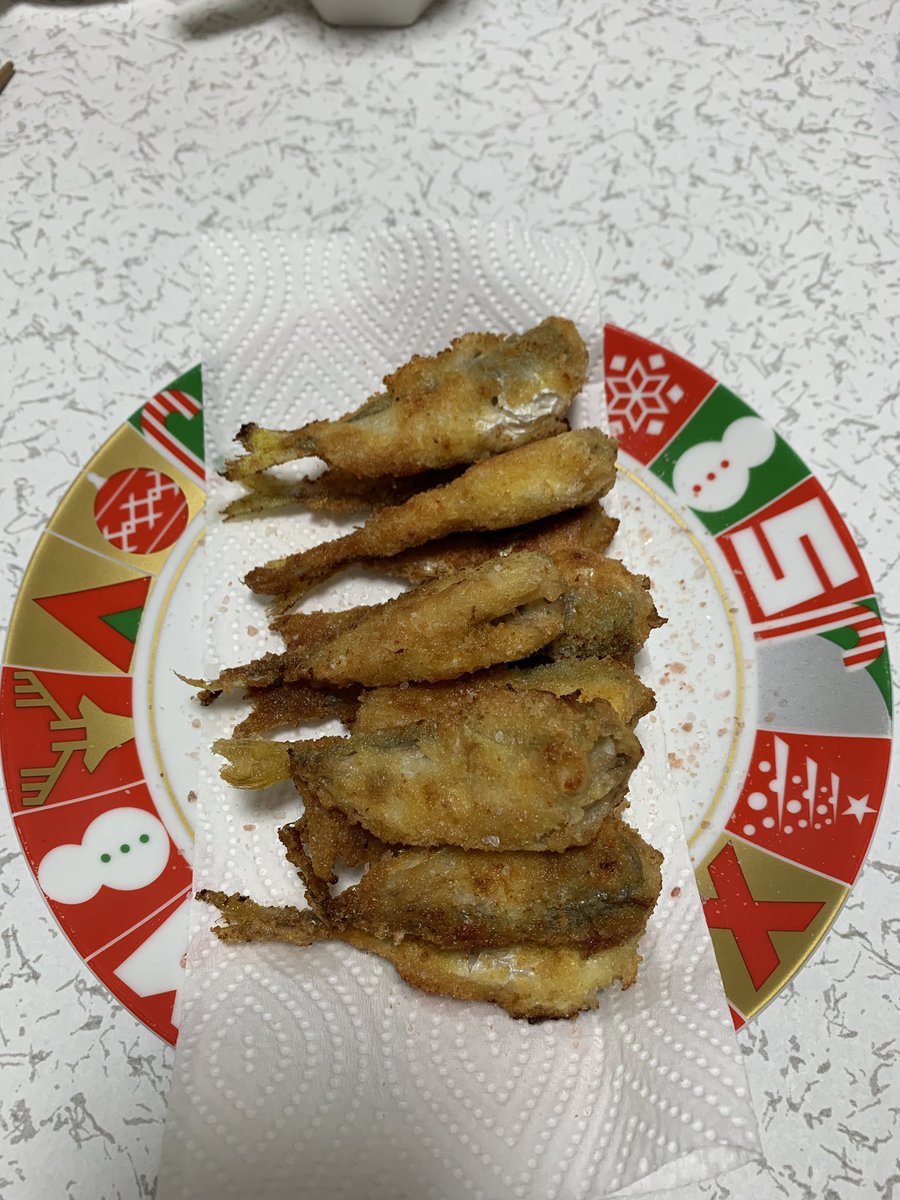 1209Alchemist's tweet photo. 岩塩で食べるとうますぎる👍 https://t.co/loV75UCb4O
