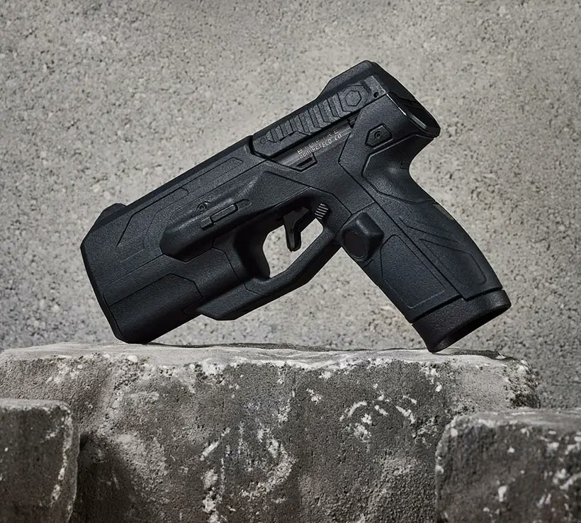 matcarlier's tweet photo. 🧐 Biofire Smart Gun est un dispositif de sécurité personnel qui utilise la biométrie des empreintes digitales et de la reconnaissance faciale pour s’assurer que seuls les utilisateurs autorisés peuvent l’utiliser.

👉 https://t.co/84sEGpc6od

#Biofire #SmartGun #biométrie https://t.co/Ym094v4IKo