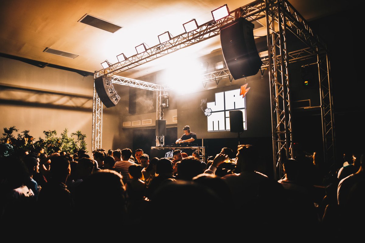 Johnnie (@johnniedj1) on Twitter photo 