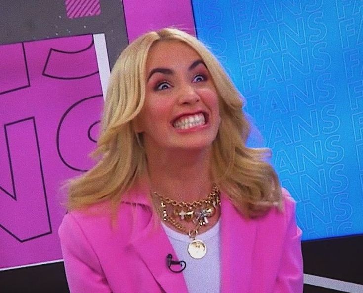 me acuerdo que faltan dos días para el campamento y soy...