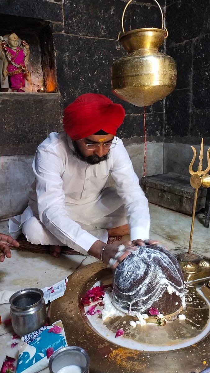 TajinderBagga's tweet photo. महाकाल का रुद्र अभिषेक https://t.co/OVyM28xQGe