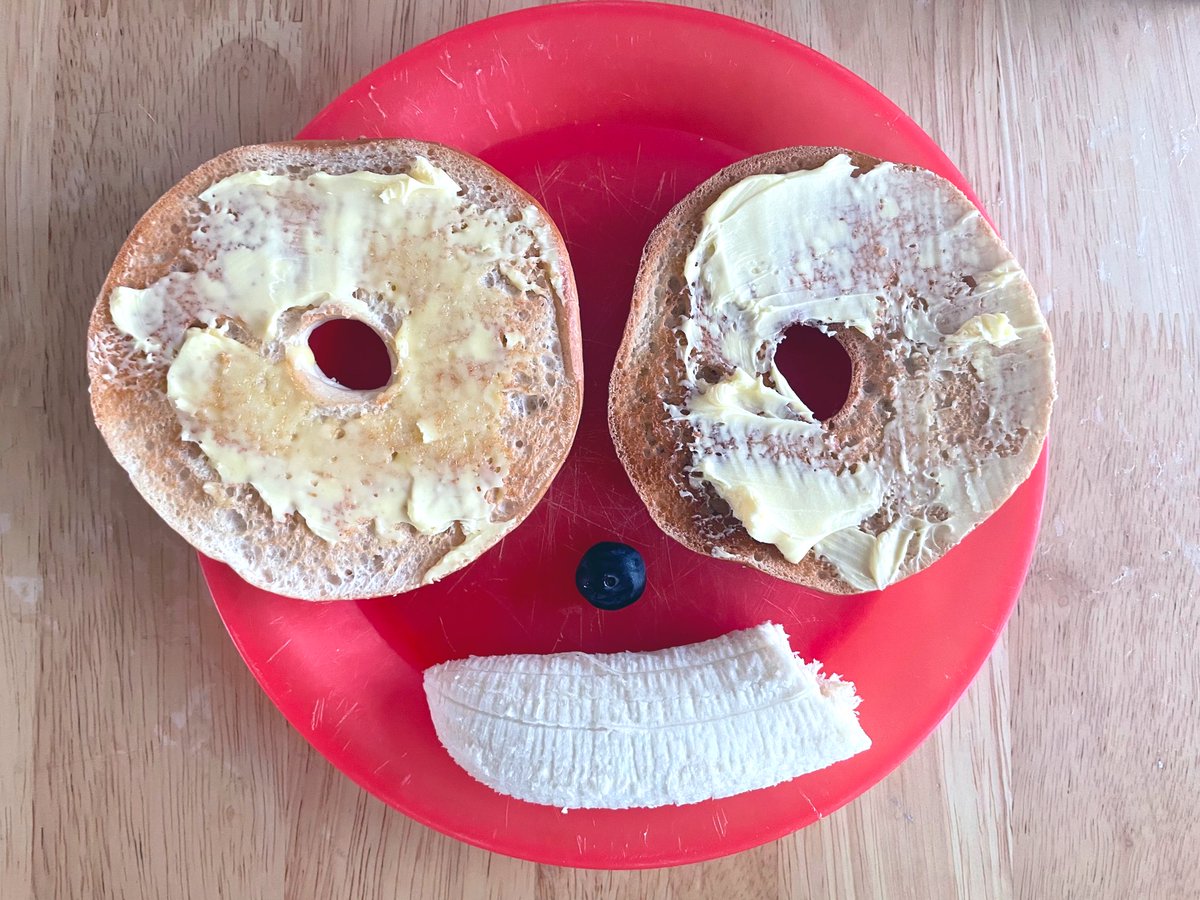 Albiestar's tweet photo. …Just 3 more get ups… #cheeringup #schoolholidays https://t.co/lRvB6rEJuK