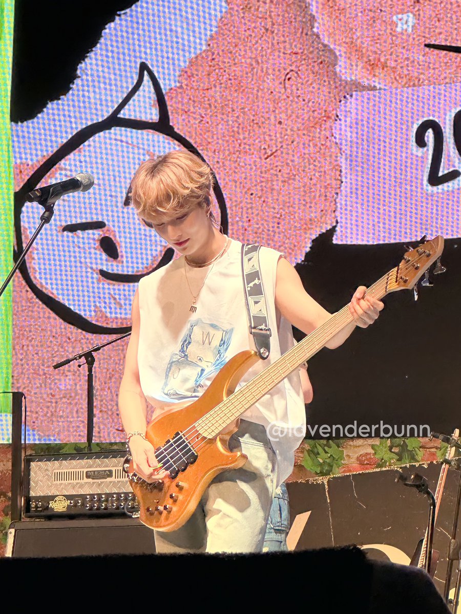 my rockstar 🌟🎸 #ode #오드 #XdinaryHeroes #엑스디너리히어로드 #WE_ARE_ALL_HEROES #BANDCLUB_XV #2023SUMMERCAMP