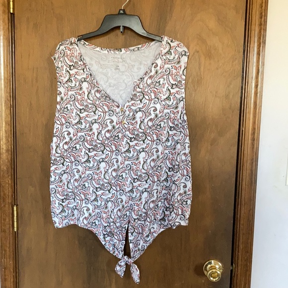 So good I had to share! Check out all the items I'm loving on <a href="/Poshmarkapp/">Poshmark</a> #poshmark #fashion #style #shopmycloset #athleta #sharegroup #preswickmoore: posh.mk/liQExvULwBb