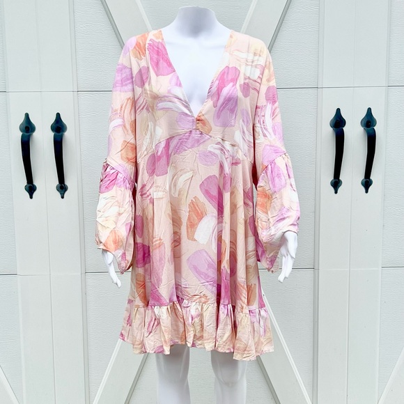 itzposhable's tweet photo. So good I had to share! Check out all the items I'm loving on @Poshmarkapp #poshmark #fashion #style #shopmycloset #labeloflove #worthington #lira: https://t.co/RKUXtktS5v https://t.co/6mXHt95rst