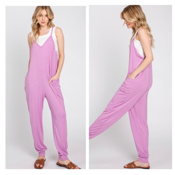 BohneJennifer's tweet photo. So good I had to share! Check out all the items I'm loving on @Poshmarkapp #poshmark #fashion #style #shopmycloset #coach: https://t.co/ysLfev93mk https://t.co/p73AXzLmzV