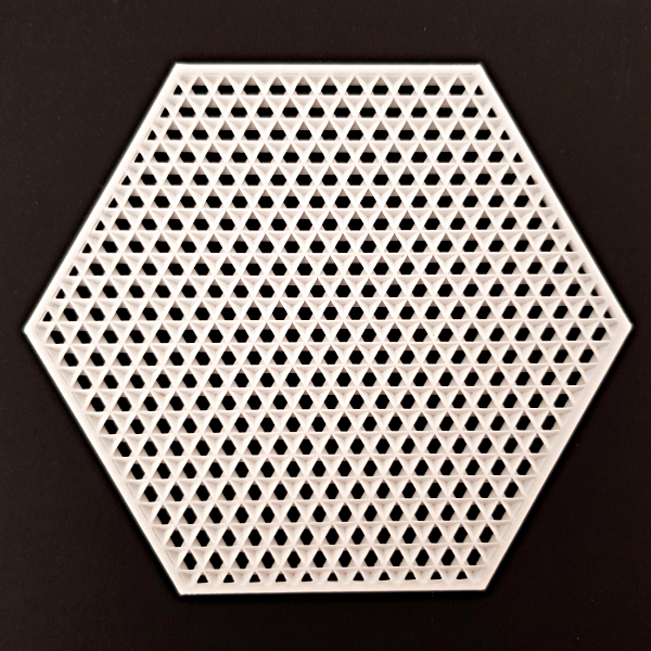 100hex tweet media