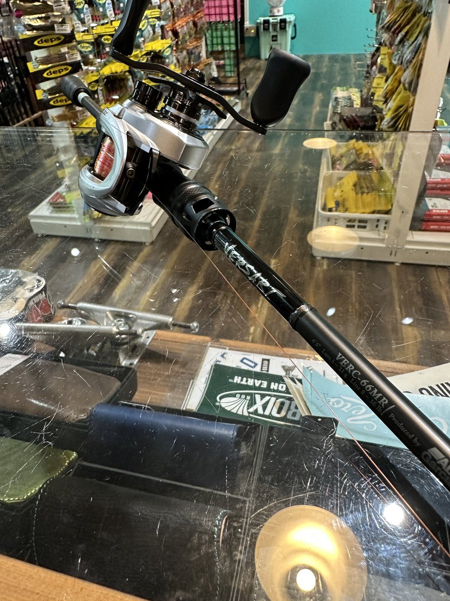 購入オーダー THE STRIKE skate and tackle shop ストアパーカー