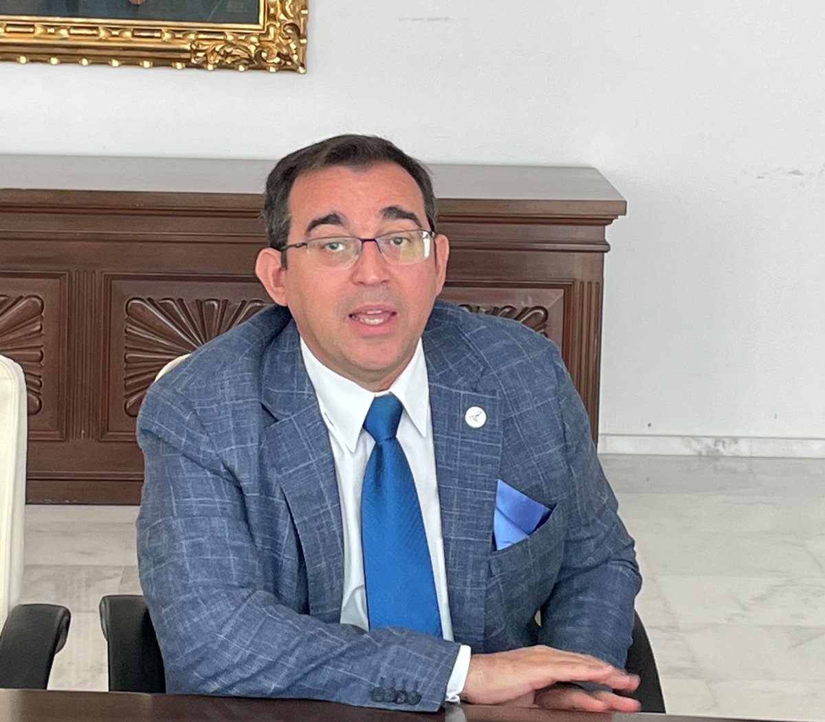 Ayer disfrutamos con la disertación del Prof. Leonardo B. Pérez Gallardo, Profesor de la Universidad de La Habana y Notario, sobre los elementos para desarrollar una investigación en el ordenamiento cubano. ¡Gracias, Profesor, por su brillante intervención¡