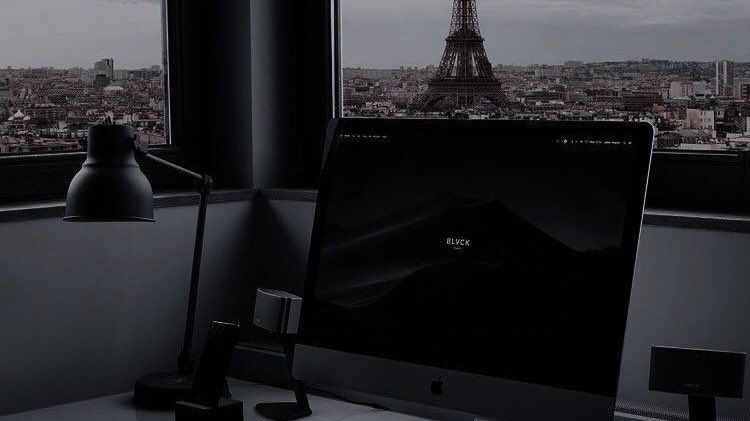 ㅤ

                      a normal day at work. 

ㅤ