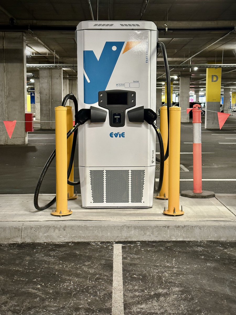 R🅴🆅OLUTION on Twitter "New Evie fast chargers being erected in the