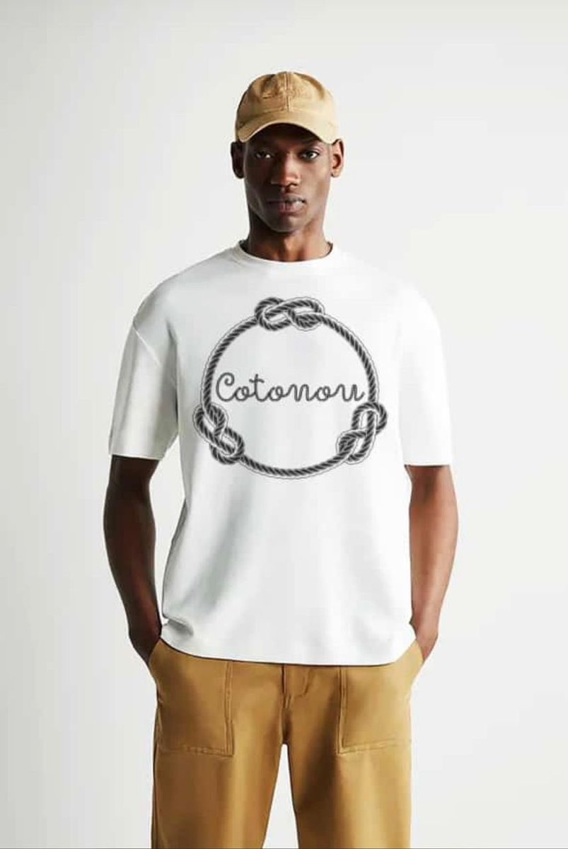 blackdekpe's tweet photo. N’oubliez pas de faire votre cargaison de t shirt. 

Un seul numéro 00229 60 47 20 74 https://t.co/GyEpuvkqtn