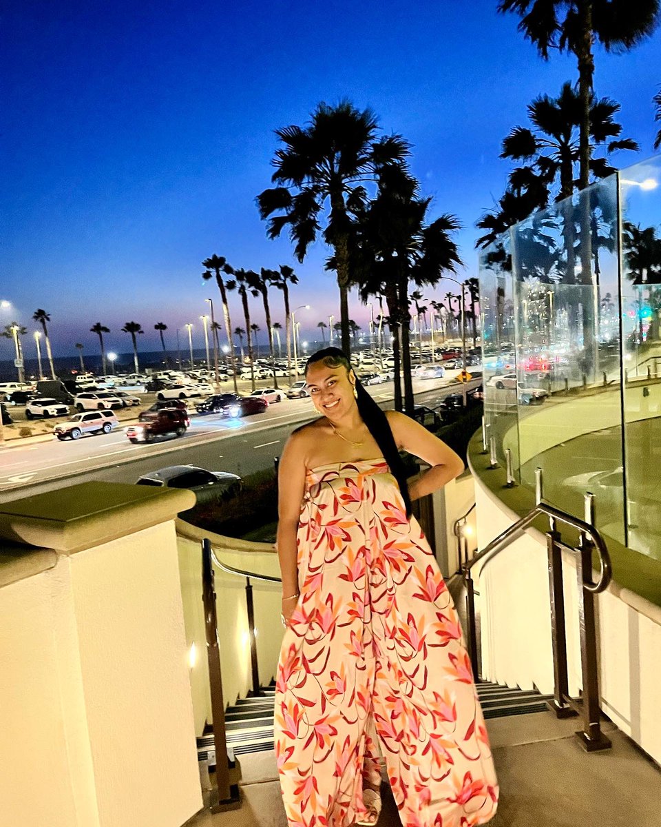 theeNC2S's tweet photo. Invite me to more weddings pls.
I love a good excuse to get cute☺️ https://t.co/ybzGXwKyN1