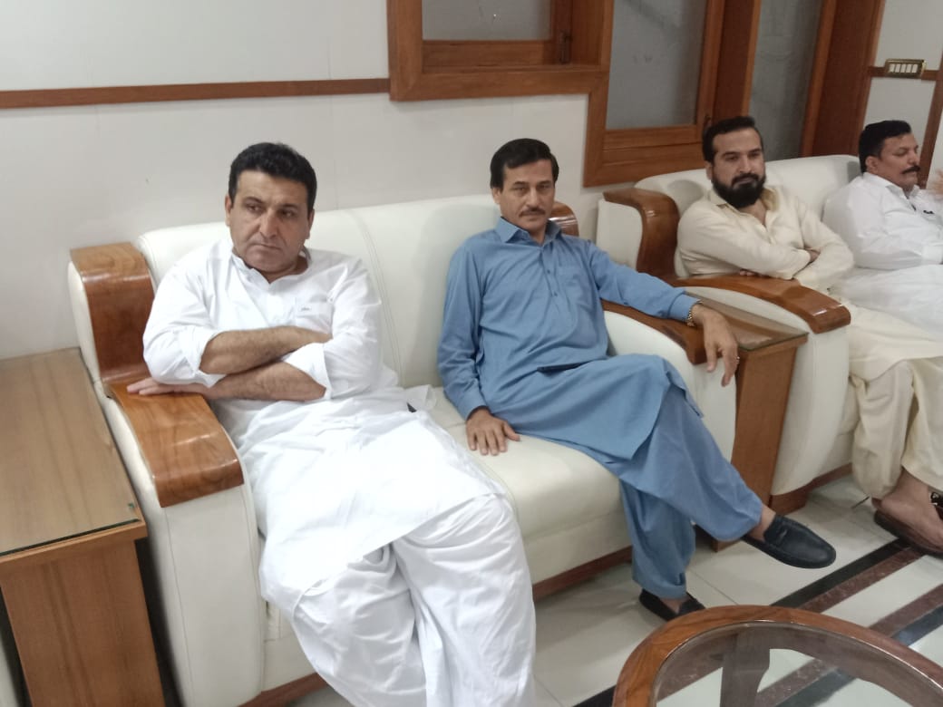 ANPOSindh's tweet photo. اجلاس میں ضلعی الیکشن کمیشن کے چیئرمینز نے خصوصی طور پر شرکت کی۔ اجلاس میں ممبرسازی مہم اور دیگر تنظیمی امور پر تفصیلی بحث کی گئی۔ 

#ANPSindh https://t.co/YbQcx2eXma
