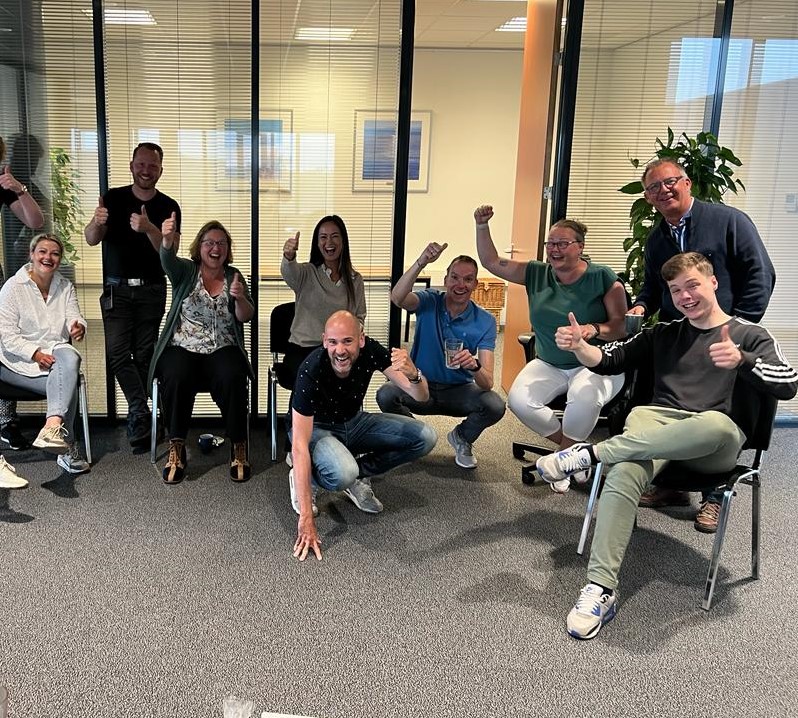 VACATURE ALERT | Wij zoeken een administratief aangelegde collega die zelfstandig de gehele financiële administratie van onze horecawasserij gaat uitvoeren.

Reageer door te bellen (030 307 2200). 

Neem een kijkje op onze website voor de vacature: 
 vanderkleijtextiel.nl/werken-bij-job…