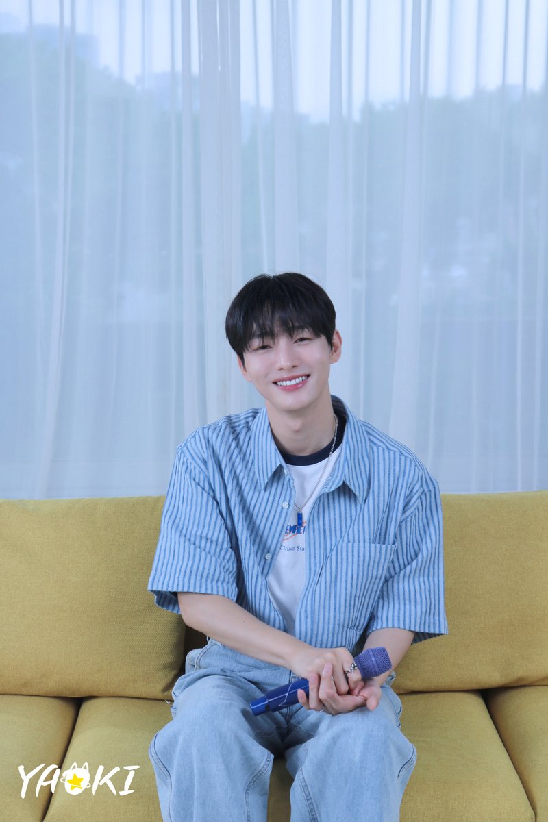 official_yaoki's tweet photo. 내일 오전 11시 <윤지성의 라이브를 직관 한다면?> 콘텐츠가 공개됩니다. 
❤️🧡💛많관부💚💙💜

[YAOKI Project part. 5]
💿윤지성 - SUMMER ISLAND

#야오키프로젝트 #YaokiProject #윤지성 #YoonJiSung #밥알 #지룽이 #SUMMERISLAND #여름 #夏 #ユンジソン #KPOP #썸머아일랜드 #청량 #썸머송 https://t.co/1ZM6oiZaJm