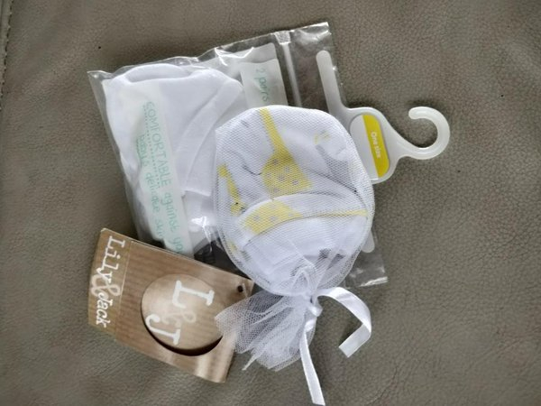 OFFER: Brand new baby scratch mitts (Cranfield MK43) ilovefreegle.org/message/100927…