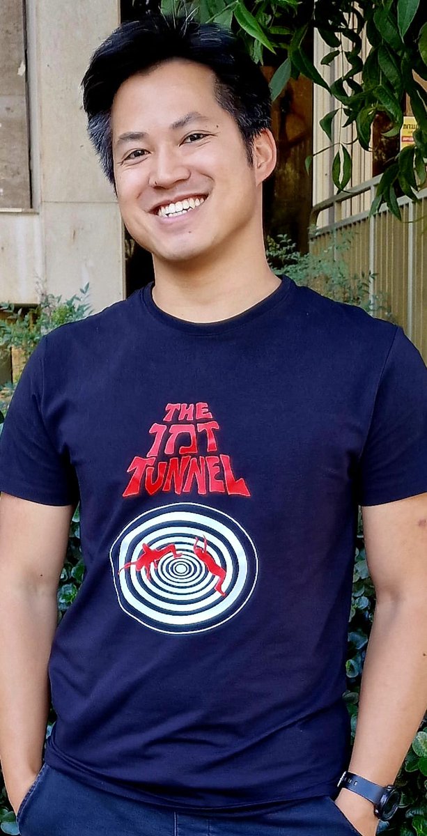 IdoAmitLab's tweet image. We are starting a new lab tradition: a branded T shirt for the revision team to celebrate this exciting growth process.